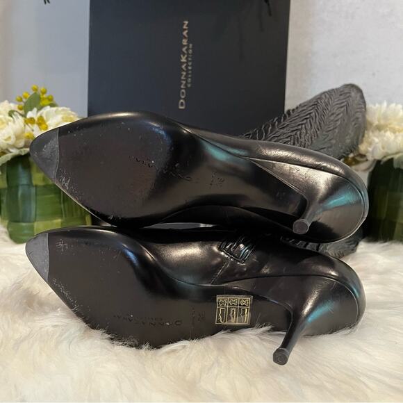 NEW Donna Karan Collection Waxed Calf Leather Laser Ribbed Boot Black Sz 36/6 … - Picture 12 of 16